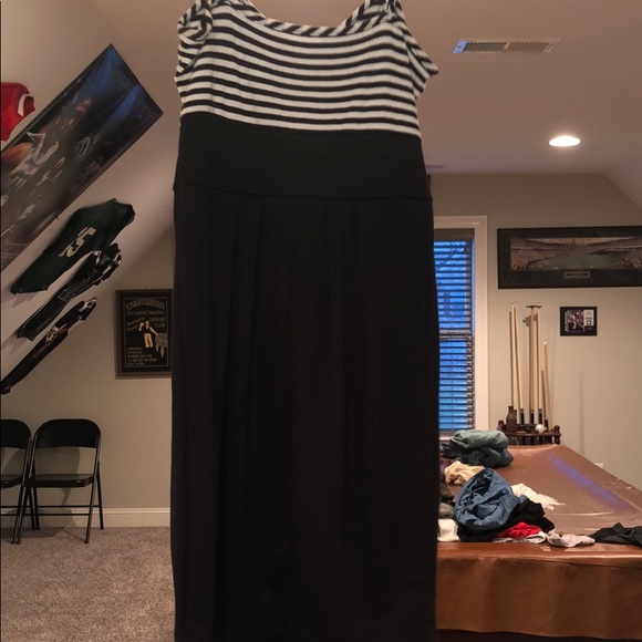 striped dress !! - Picture 2 of 4